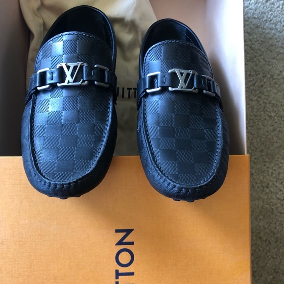Authentic New-like Louis Vuitton shoes - Picture 4 of 4